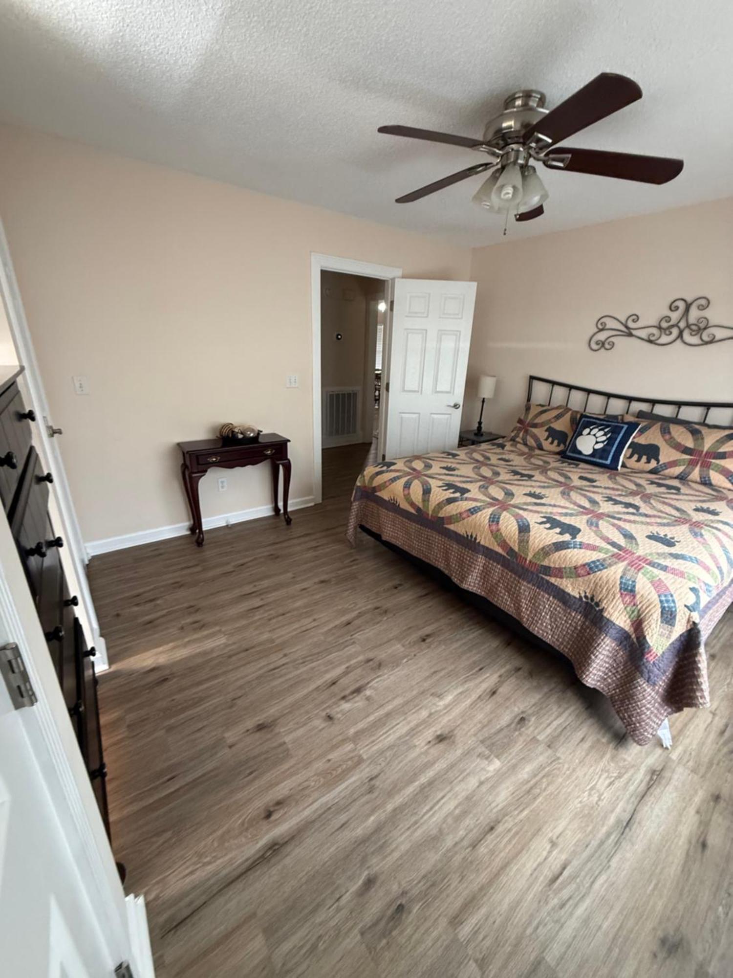 Bears Valley Inn - Great Location! - Peaceful, Children And Dog Friendly Retreat - Less Than 15 Min To All Attractions - Private Pool Club & Fishing Hole - Game Room With Tv سيفيرفيل المظهر الخارجي الصورة